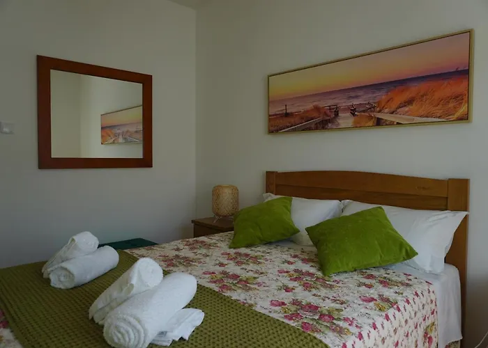 Portela House - T3 Residential Home 50 Meters From The Beach